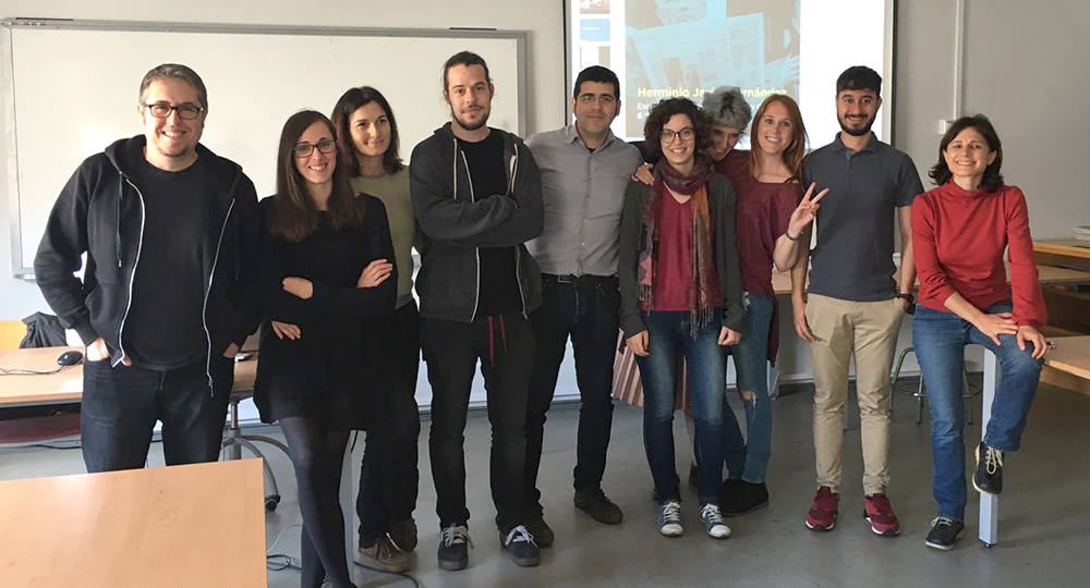 Herminio Javier Fernández, periodista y diseñador visita el Máster de gráfico