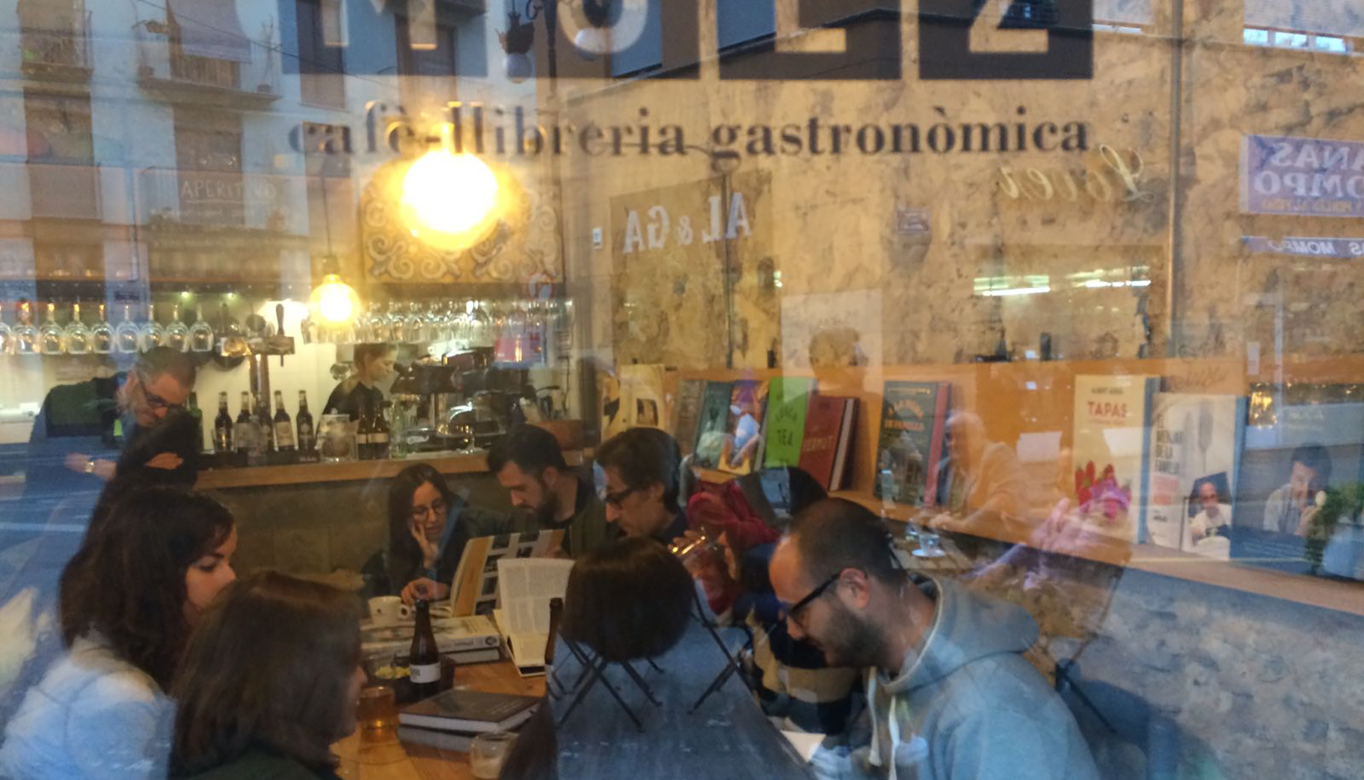 Muez, la visita más gastronómica del máster de gráfico.